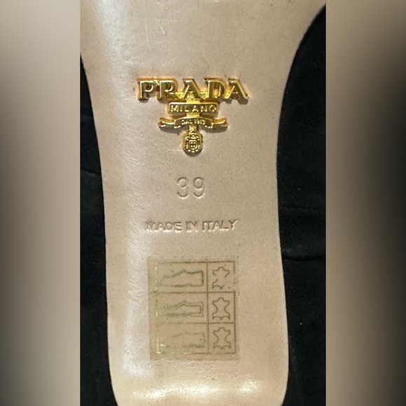 🖤 PRADA Black Suede Pumps with Accent Bow - Size US 8.5 🖤 - Picture 12 of 13